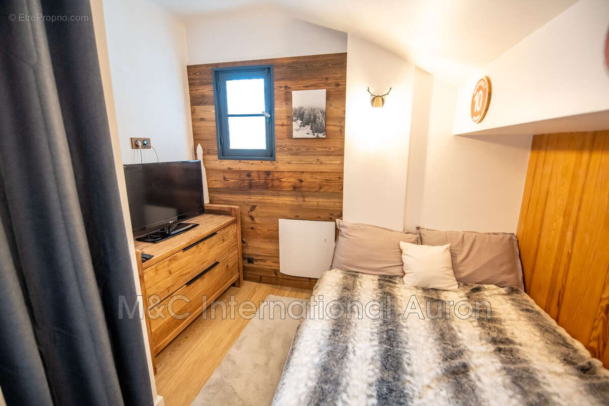 Appartement à SAINT-ETIENNE-DE-TINEE