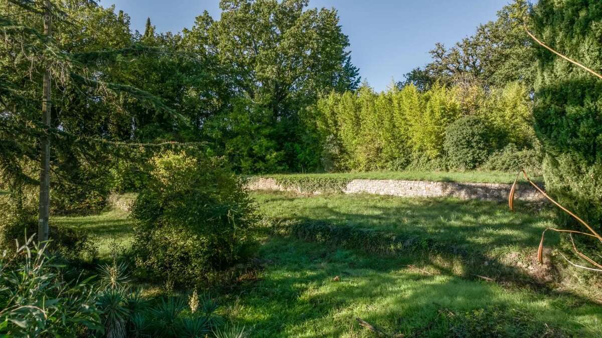 Maison à MONTAUROUX