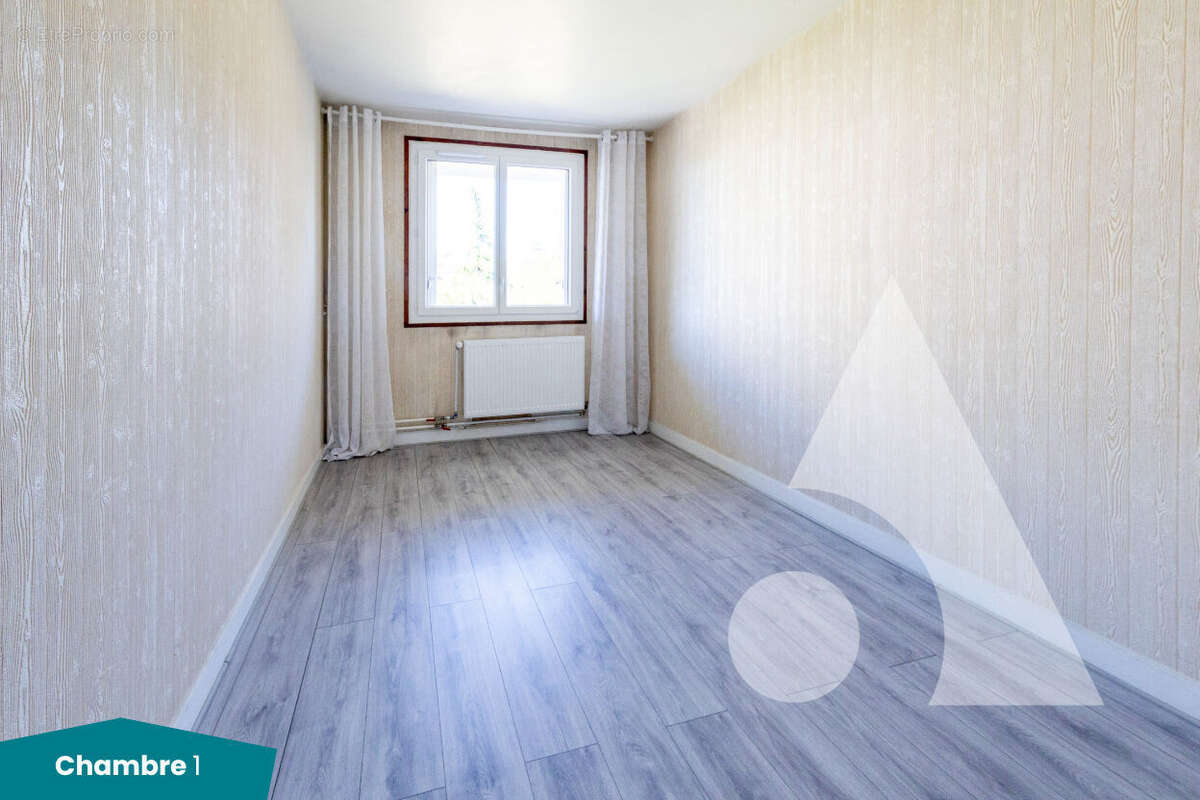 Appartement à CORBEIL-ESSONNES