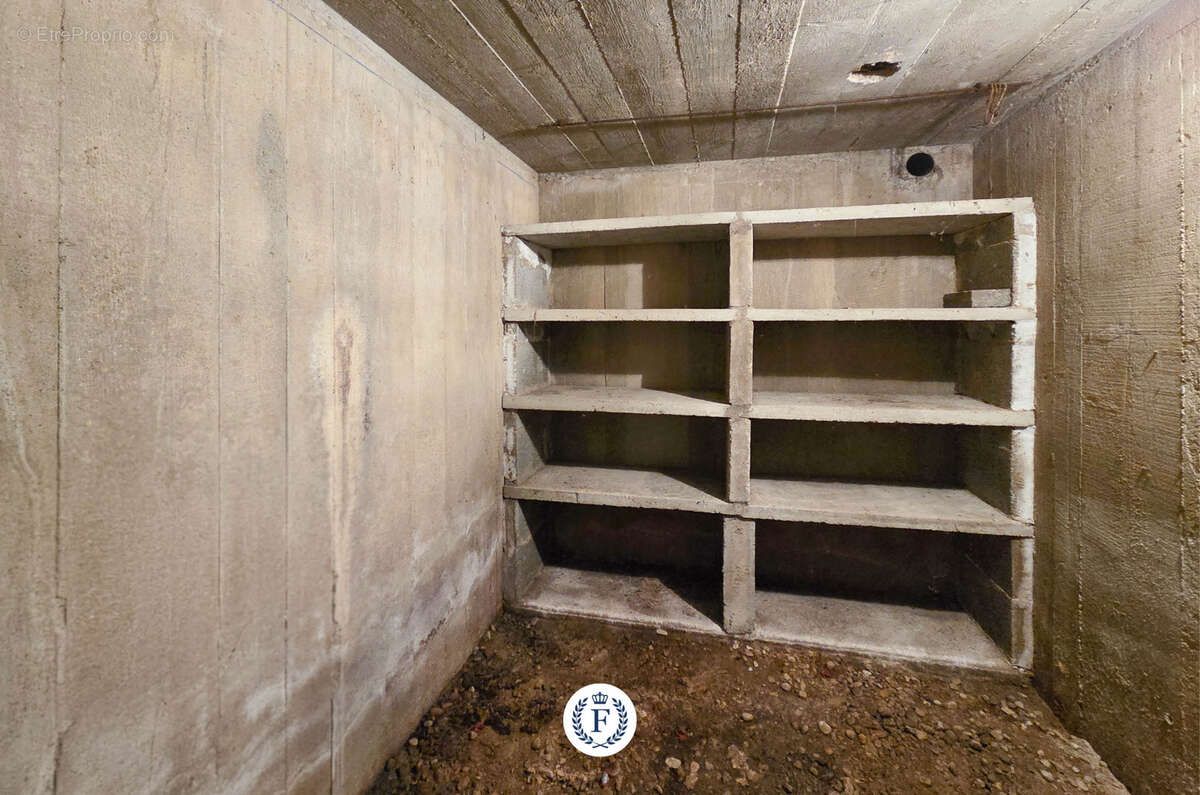 Maison à SAINT-LAGER