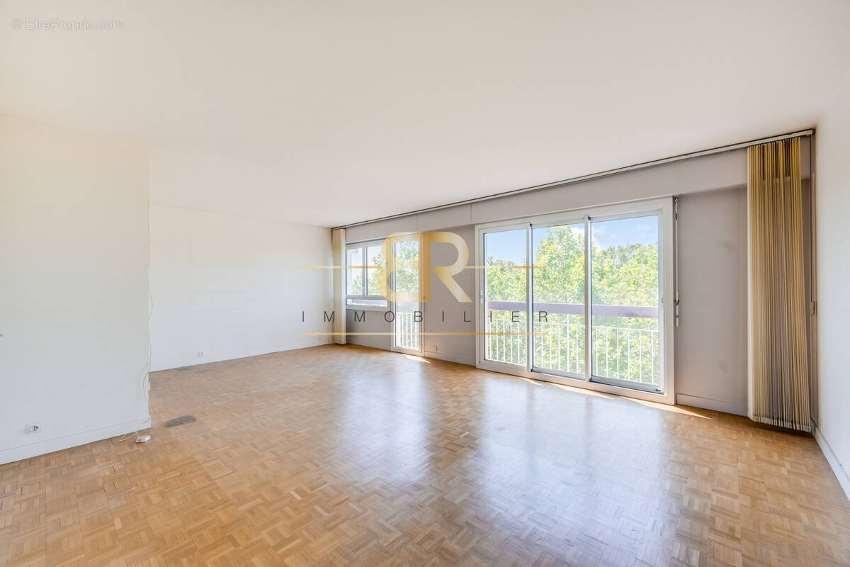 Appartement à MONTREUIL