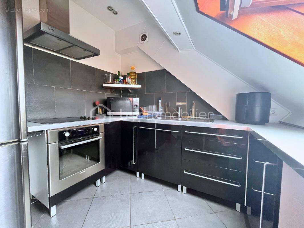 Appartement à PONTAULT-COMBAULT