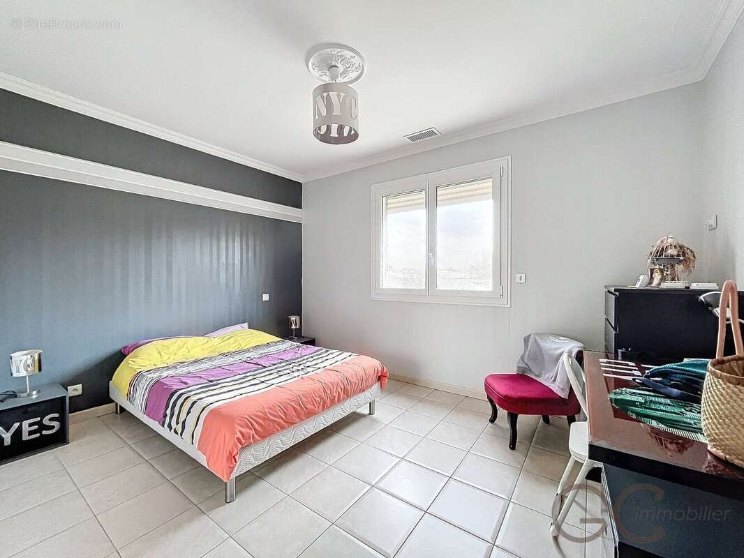 Maison à THEZAN-LES-BEZIERS