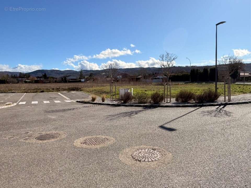 Terrain 350 m² à Revel  - photo 2