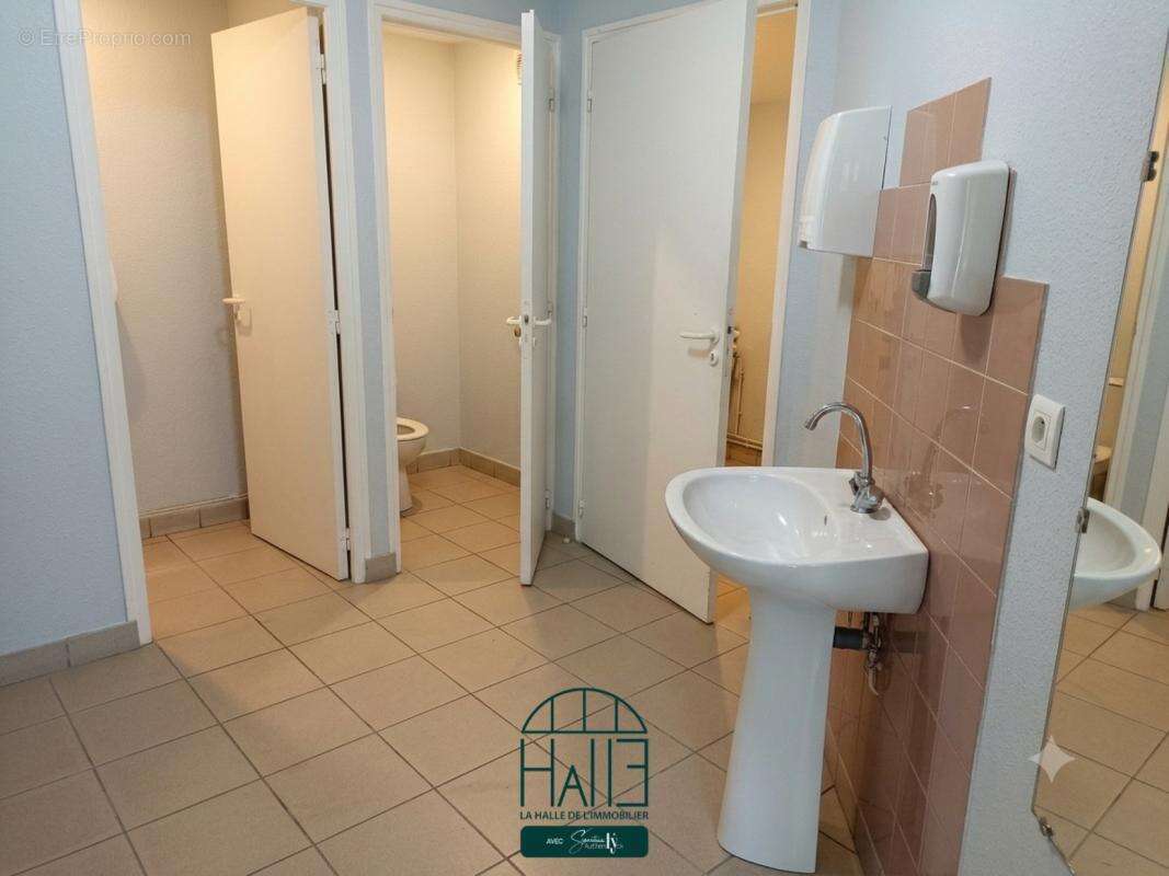 Maison 137 m² à Dournazac  - photo 4