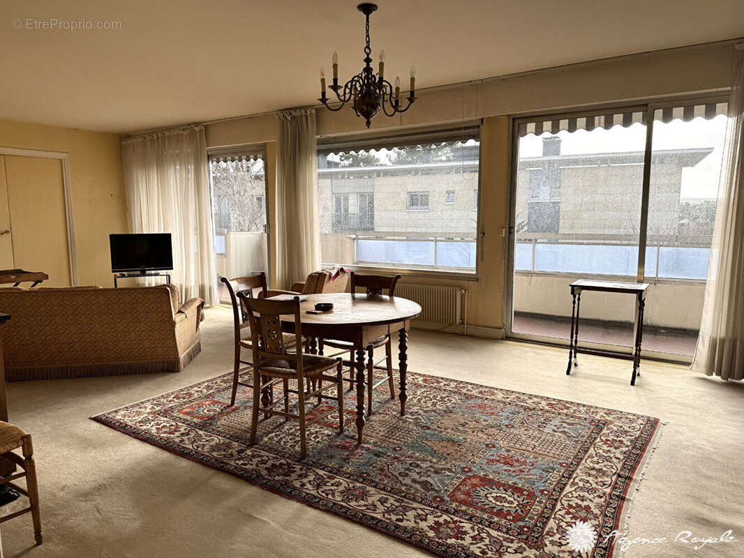 Appartement à SAINT-GERMAIN-EN-LAYE