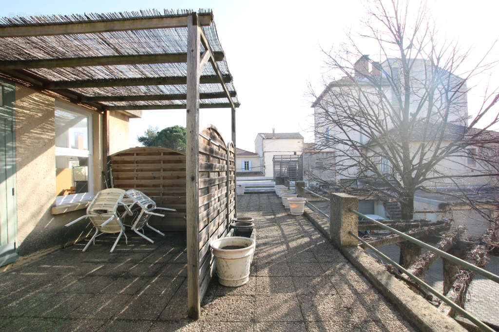 Rare enssemble immobilier proche rempart - photo 3