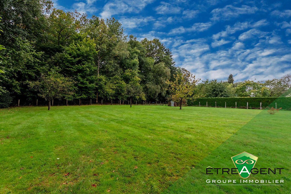 Maison à LONGNY-AU-PERCHE