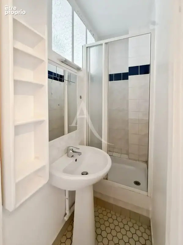 Appartement 2 pièces 37 M²  PARIS 20 - photo 5