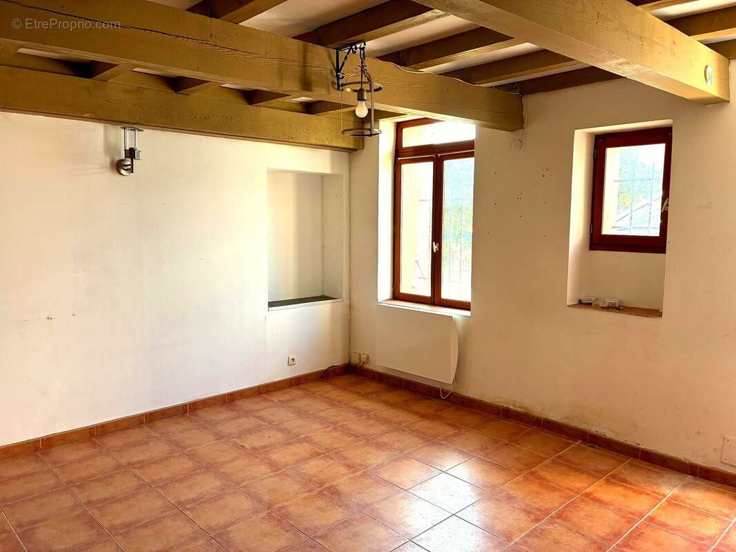 Maison 55 m² à Sauzet  - photo 2