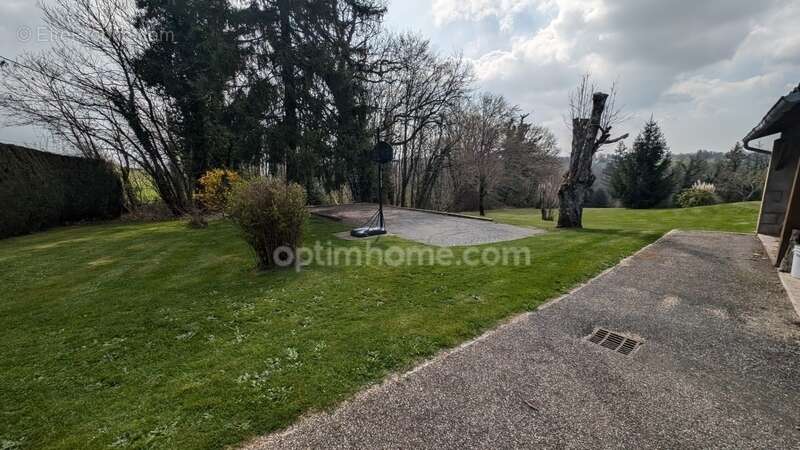 Maison à SAINT-MESMIN