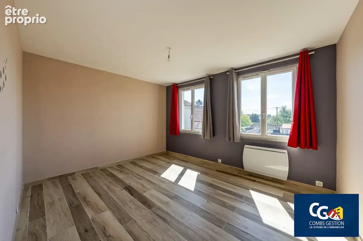 Ensemble immobilier avec dépendances Vue dégagée sur les champs - photo 4