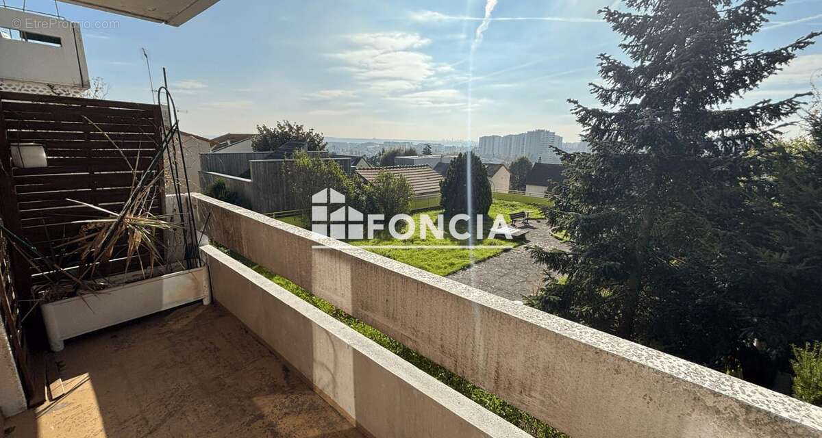 Appartement à MONTREUIL