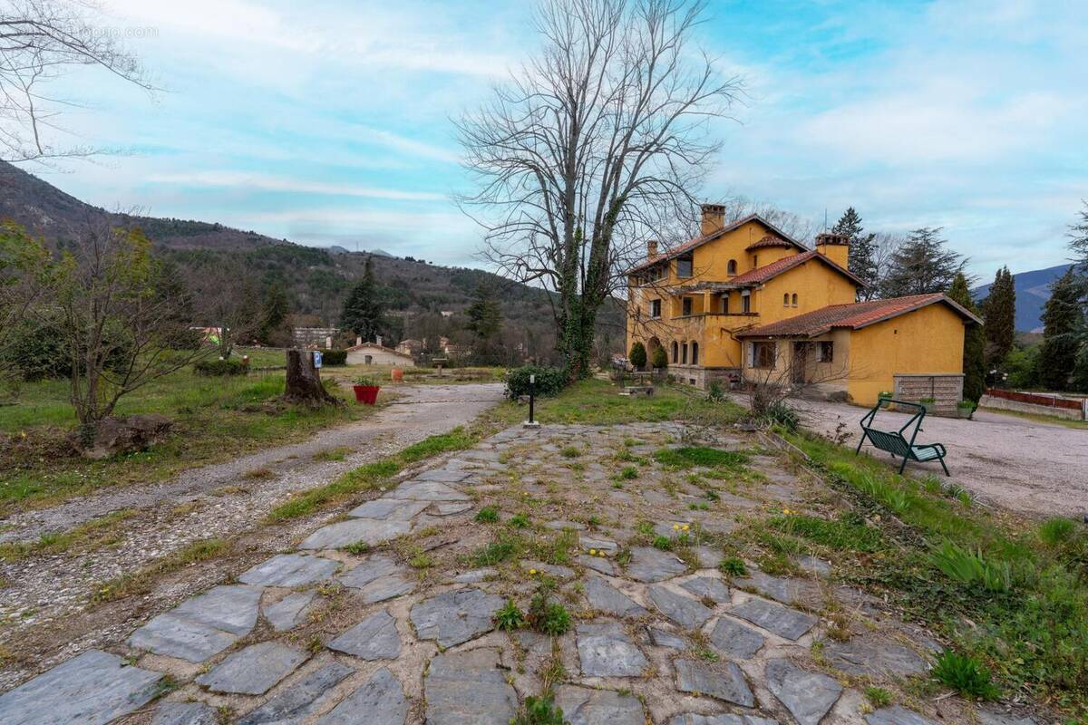 Photo 1 - Maison à VERNET-LES-BAINS