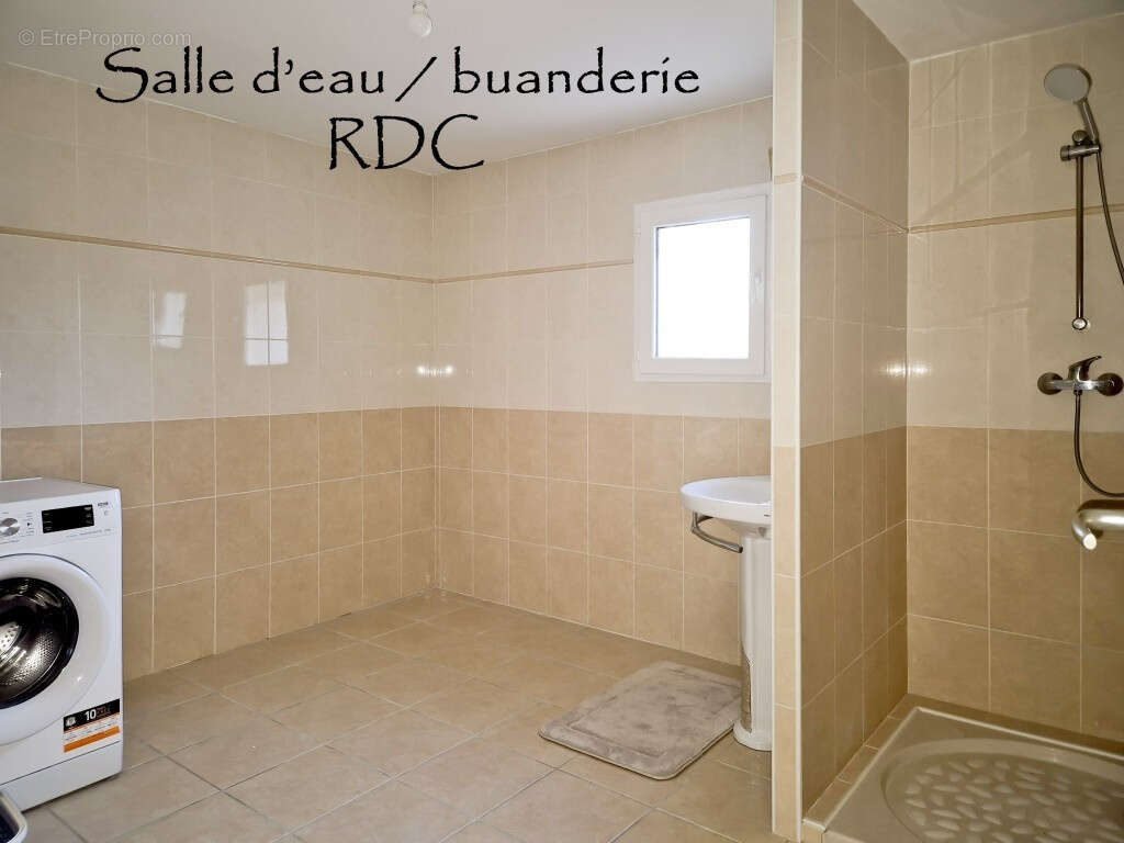 Maison à SAINT-CLAIR-DU-RHONE