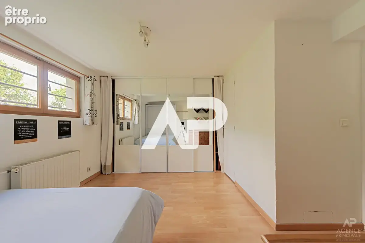 Maison Rueil-Malmaison 7 pièce(s) 133 m² - photo 13