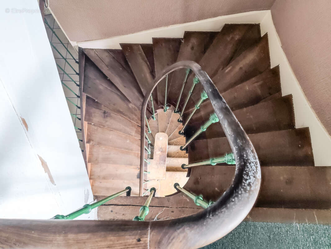 Maison à SAINT-HONORE-LES-BAINS