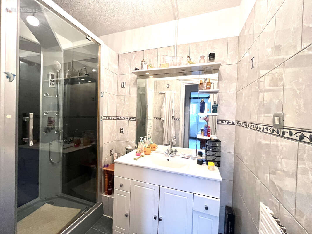 Appartement t3 avec balcon dans une residence securisee - photo 5