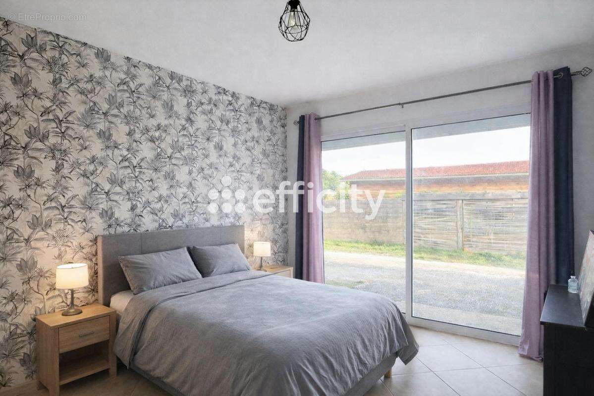 Maison 123 m² à Semussac  - photo 8