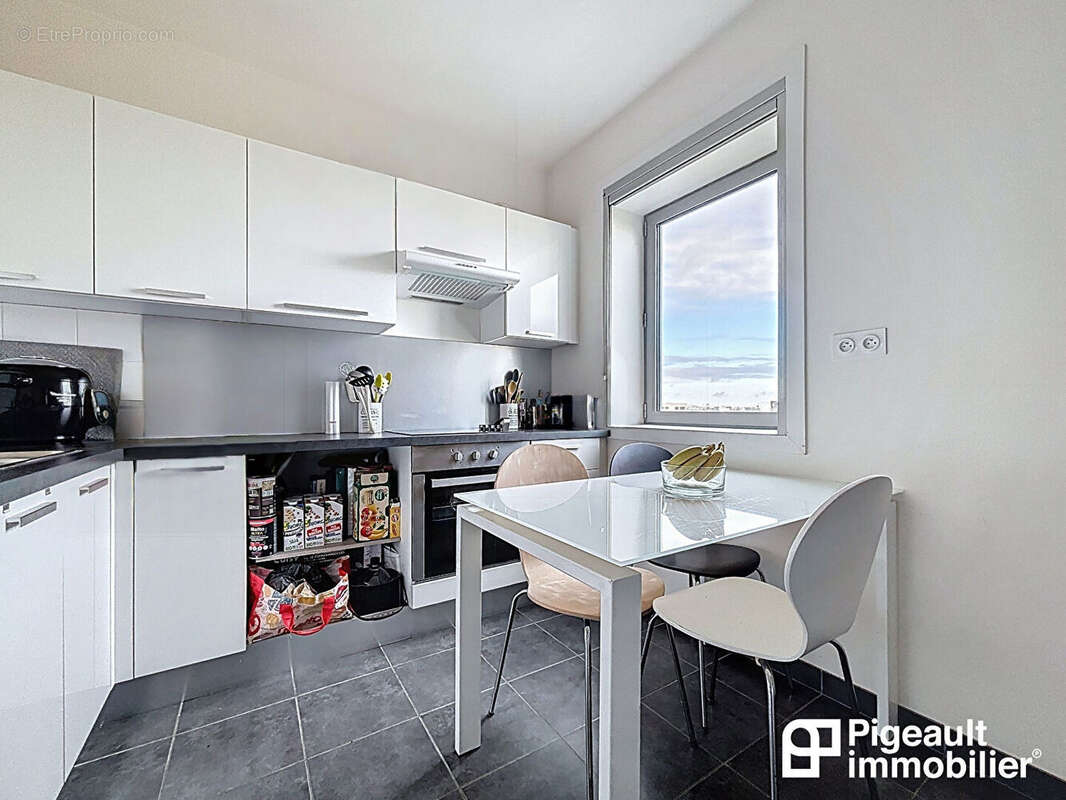 Appartement à SAINT-JACQUES-DE-LA-LANDE