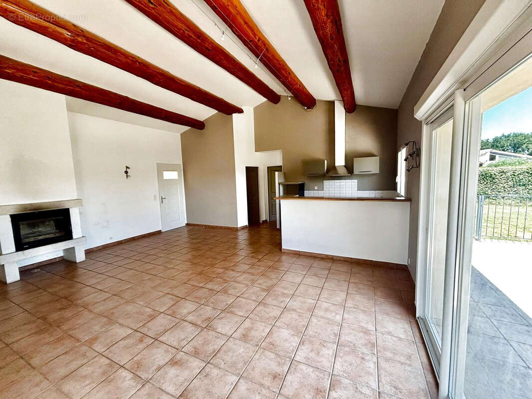 Proche grignan   villa  3  chambres avec grand terrain à colonzelle - photo 10