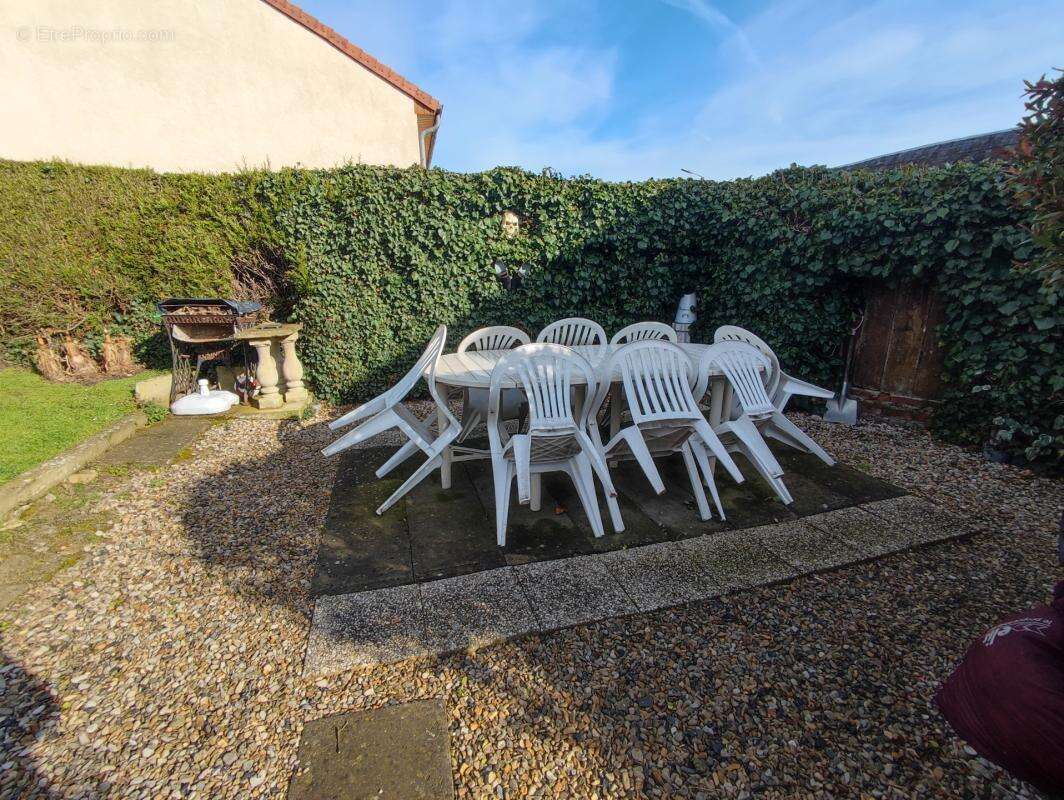 Maison à LE CATEAU-CAMBRESIS