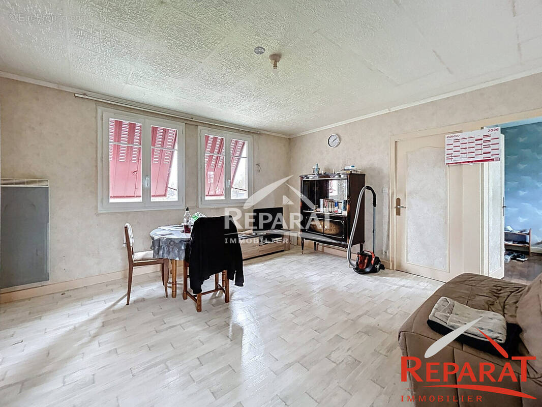 Appartement à OBJAT