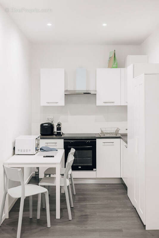 Appartement à MARSEILLE-1E