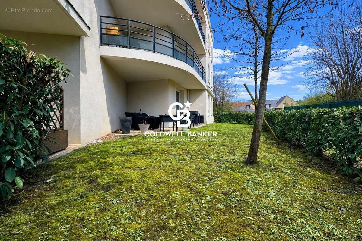 Appartement à SAINT-CYR-SUR-LOIRE