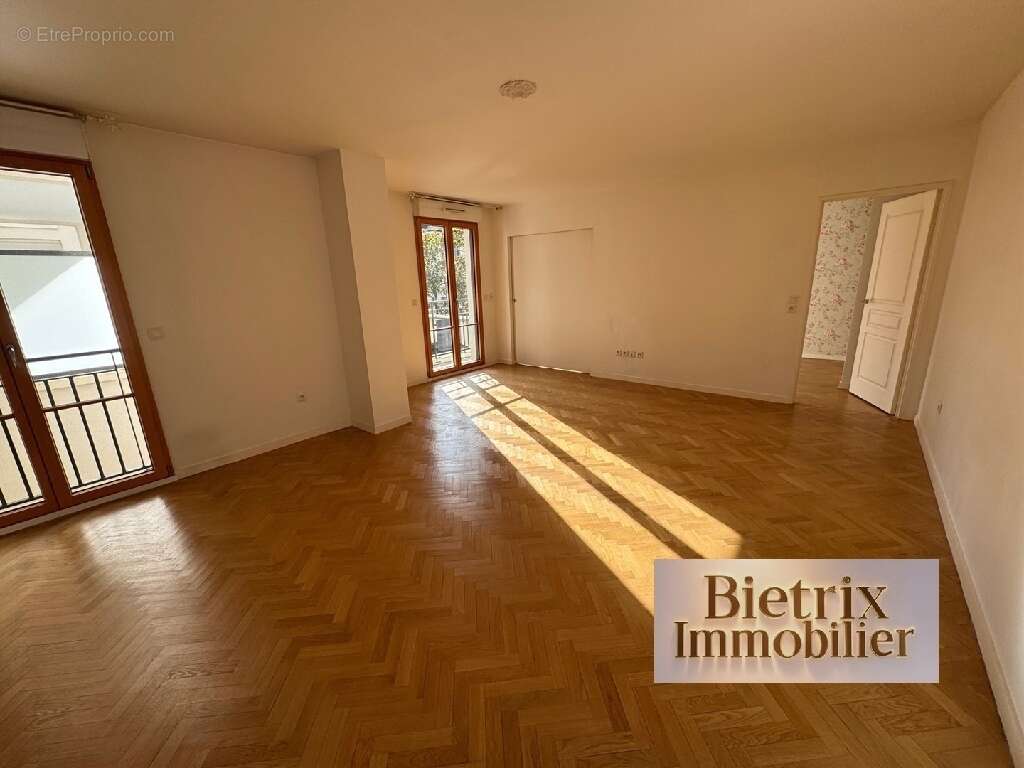 Appartement à L'ISLE-ADAM