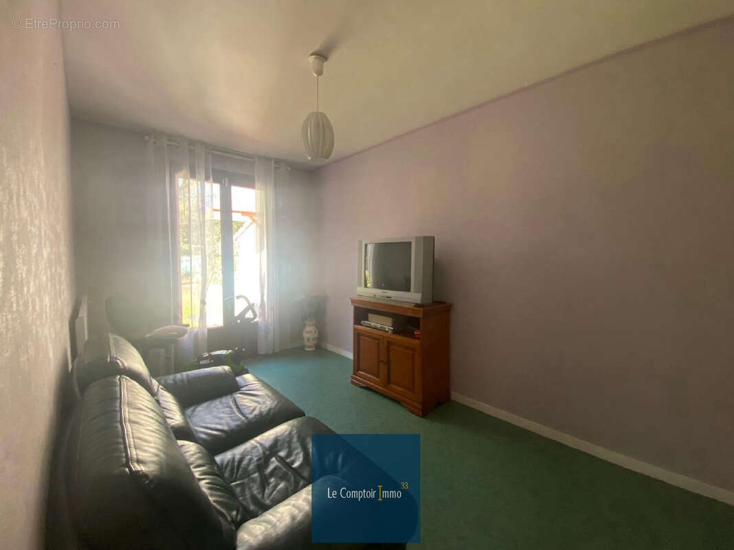 Maison à CARBON-BLANC