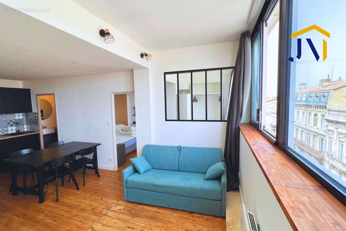 Appartement à BORDEAUX
