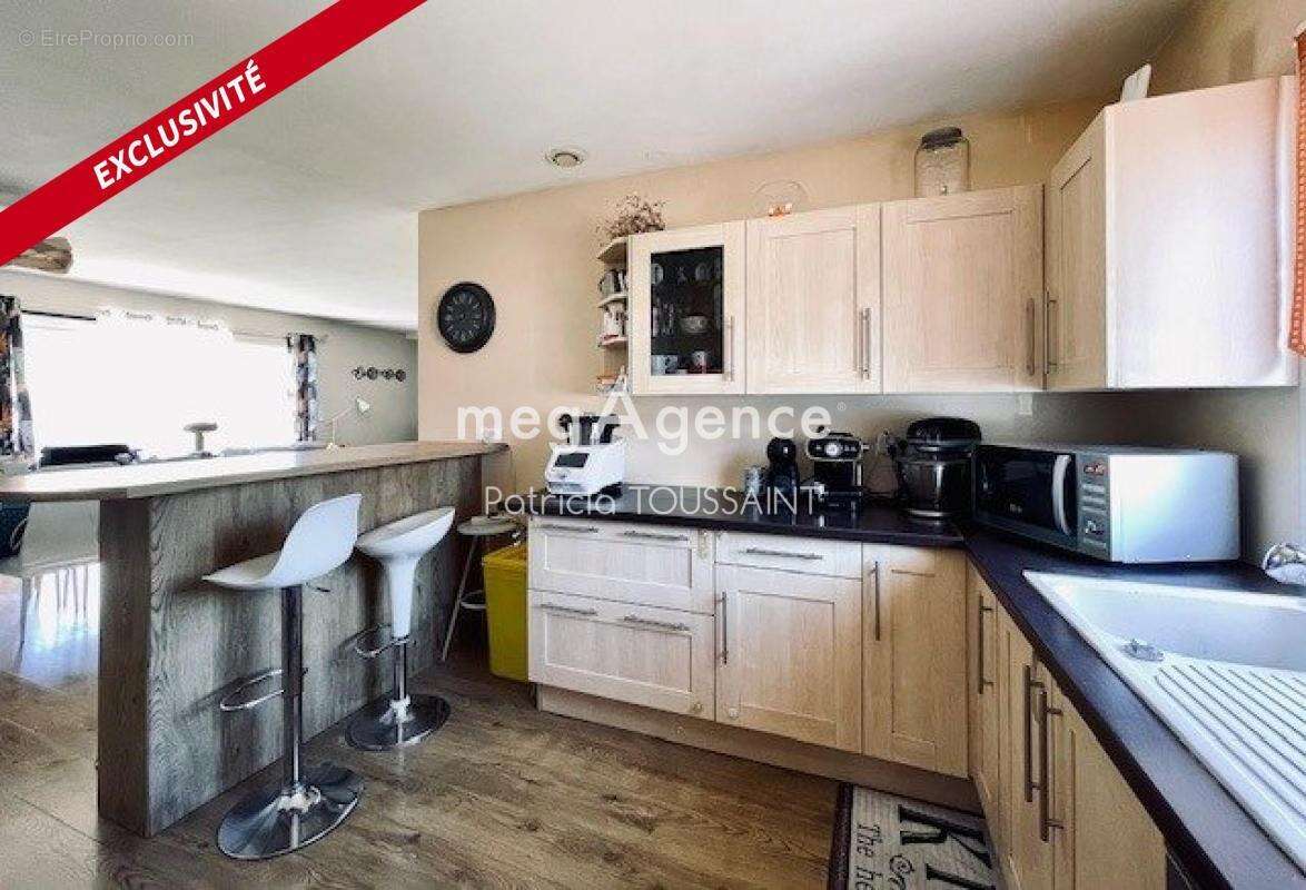 FONSORBES-  Plain-pied 120m2, 4 chambres, bureau, piscine,et grand terrain 900m2, secteur prisé - photo 5