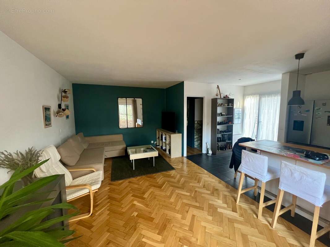 Maison à BRUYERES-LE-CHATEL