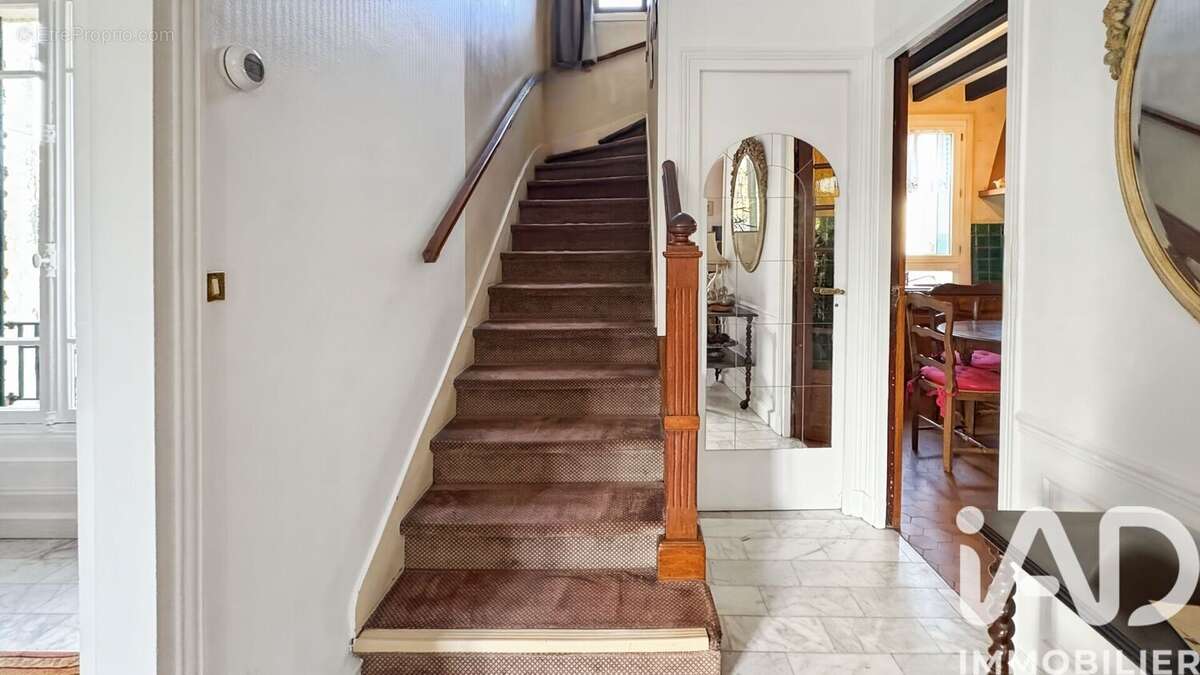 Photo 9 - Maison à LE RAINCY