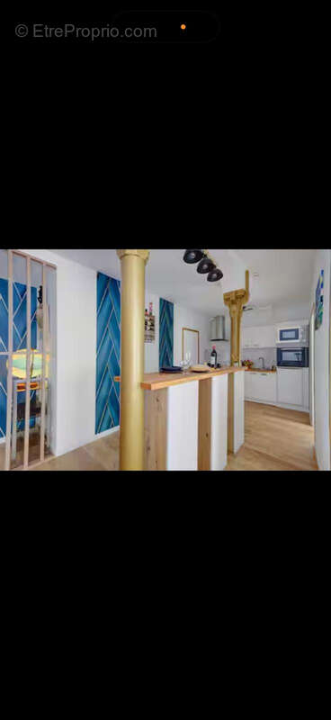 Appartement à PARIS-10E