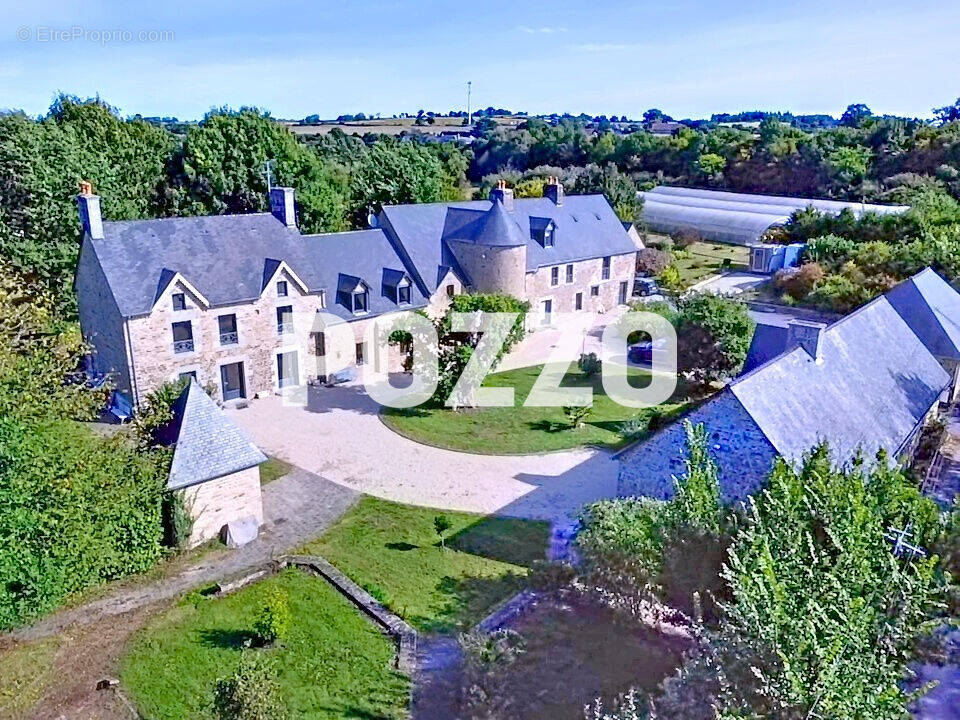 Maison à SAINT-AUBIN-DES-PREAUX