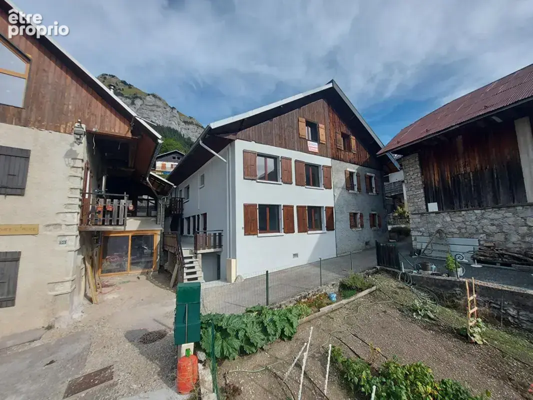 Maison à TALLOIRES