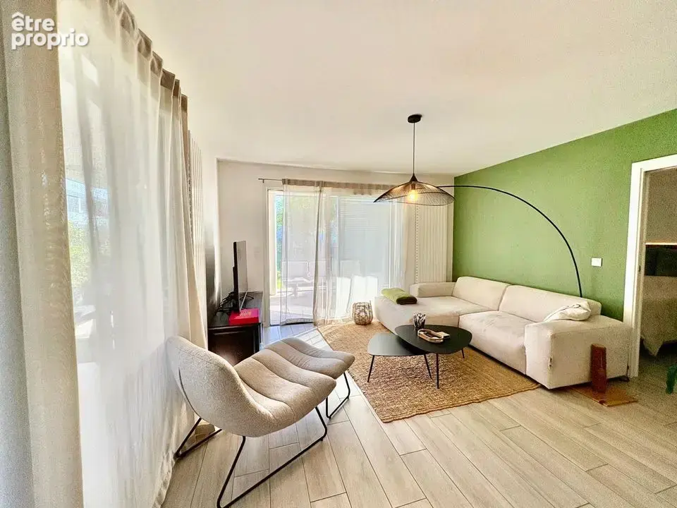 Photo Appartement à Cranves-Sales au prix de 315 000€