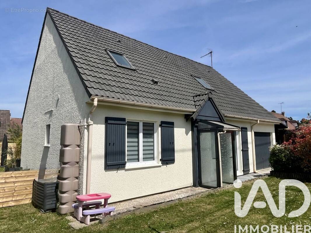 Photo 1 - Maison à BEAUMONT-SUR-OISE