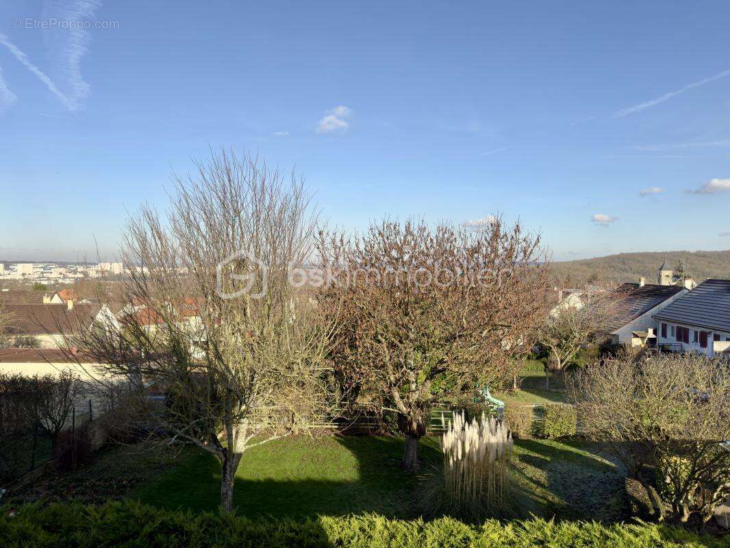 Maison à NANTEUIL-LES-MEAUX