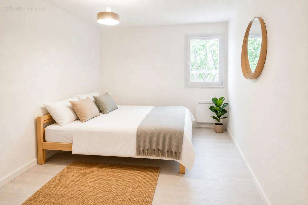 Appartement à LORGUES