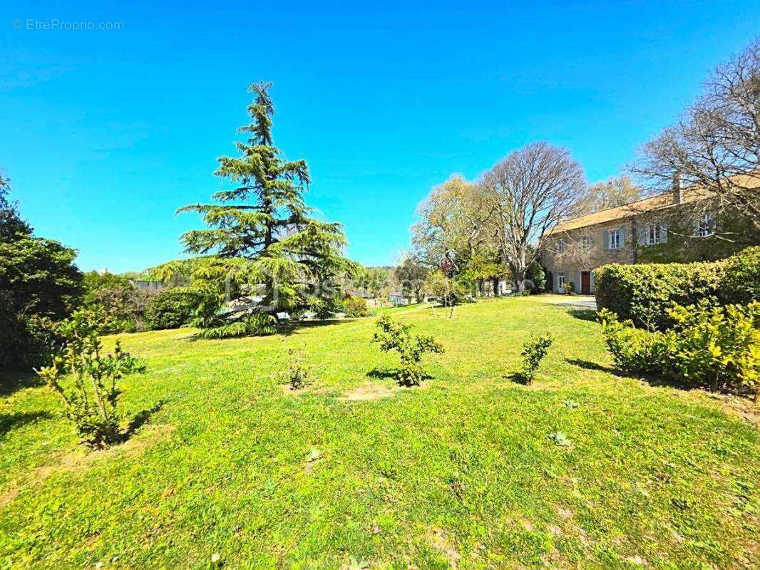 Exclusivite / montelimar / 387 m² / 7 chambres / piscine - photo 7