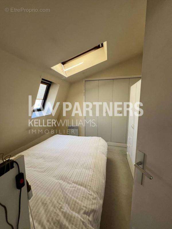 VENTE : loft de 4 pièces 105m m² aux Lilas - photo 4