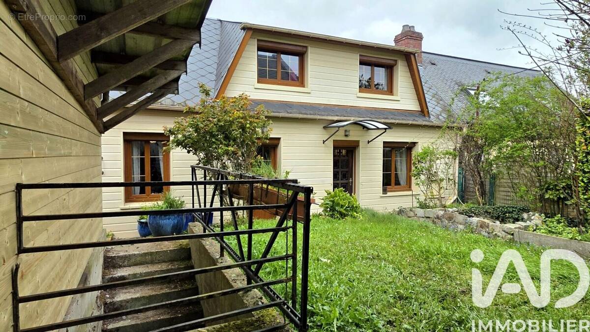 Photo 1 - Maison à YVETOT