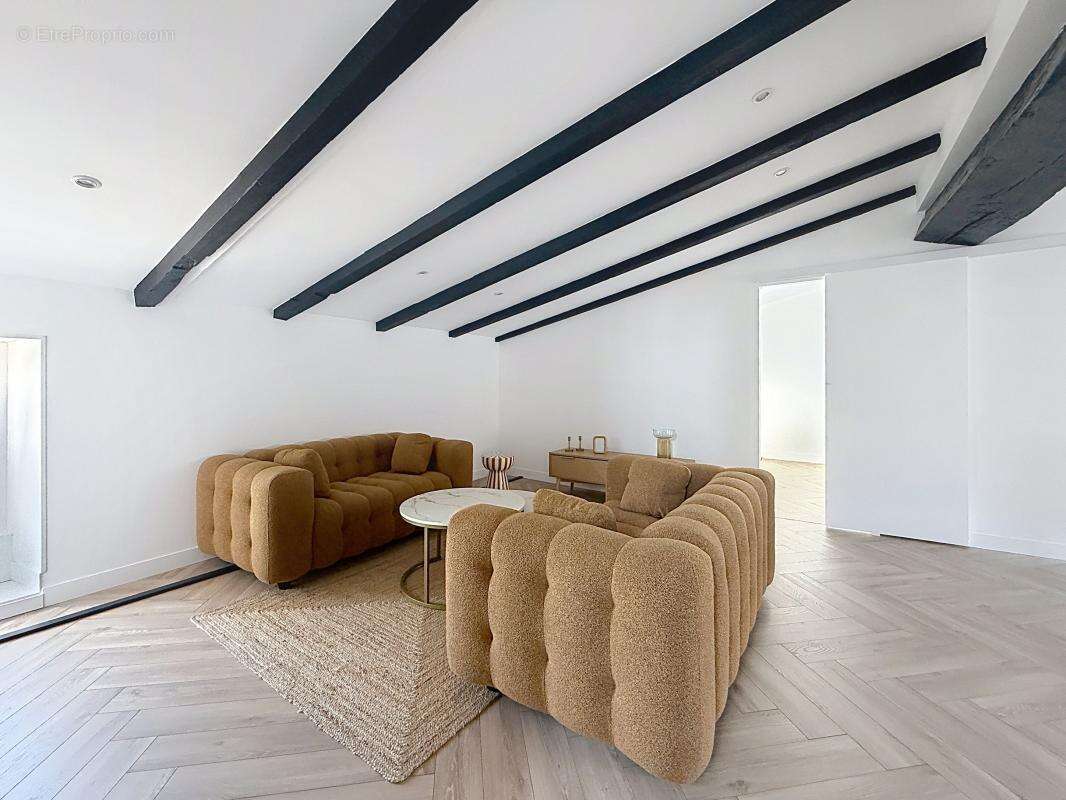 Appartement À Vendre - photo 7