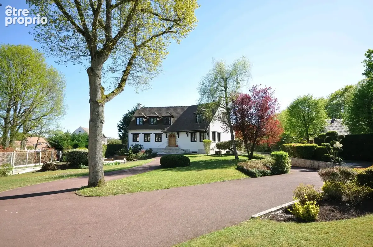 Photo Maison à Boissy-Sous-Saint-Yon au prix de 730 000€