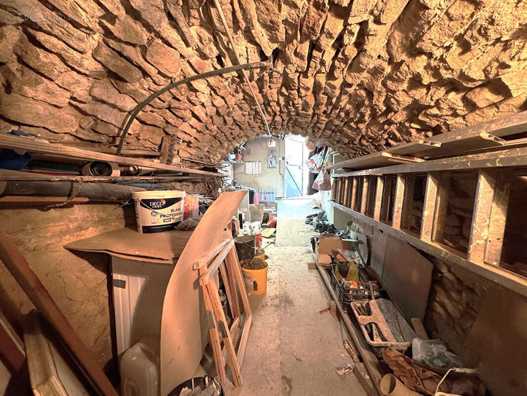 Maison à BAGNOLS-SUR-CEZE