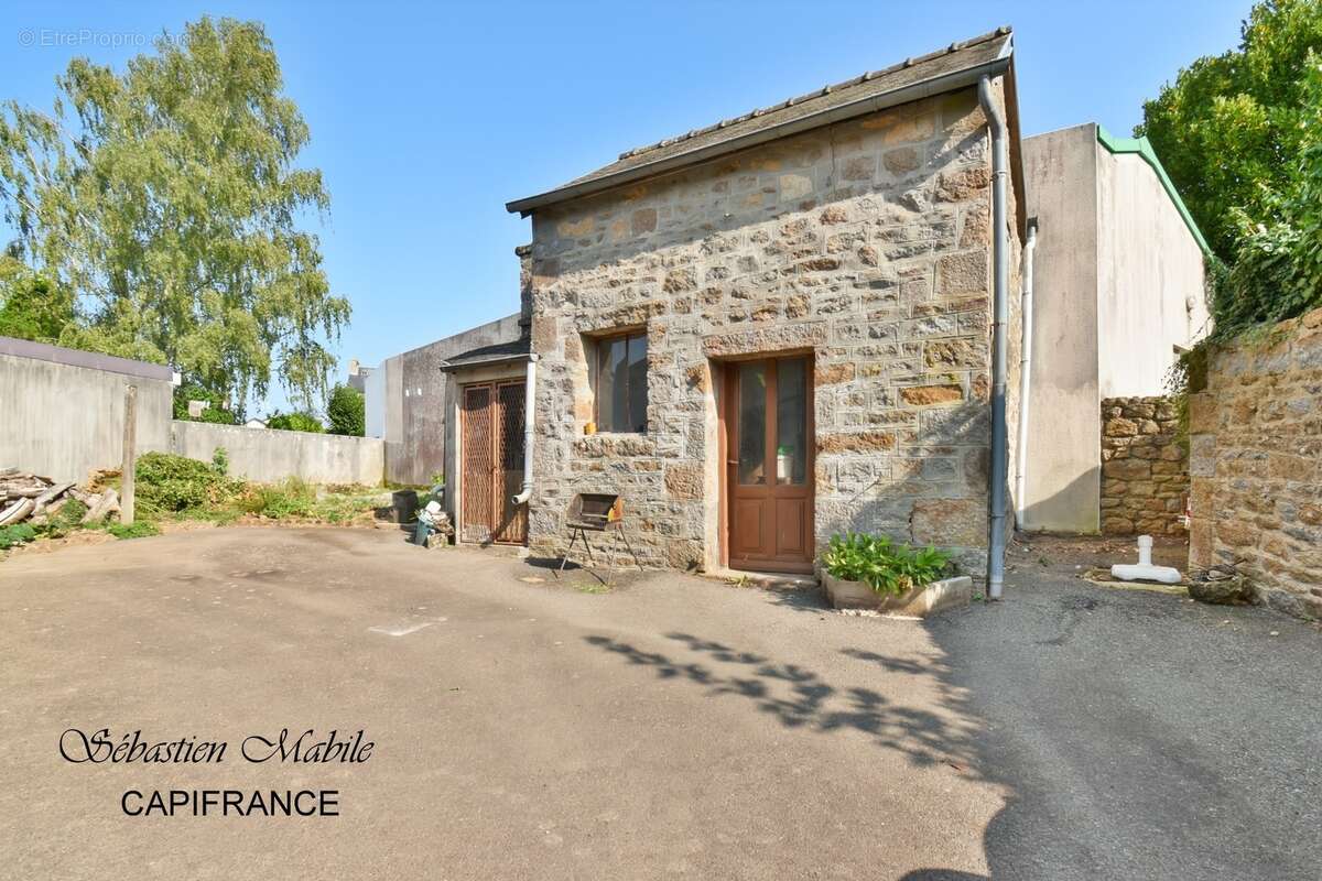 Charmante maison en pierres à vendre 7 pièces  (35) - LES PORTES DU COGLAIS - photo 6