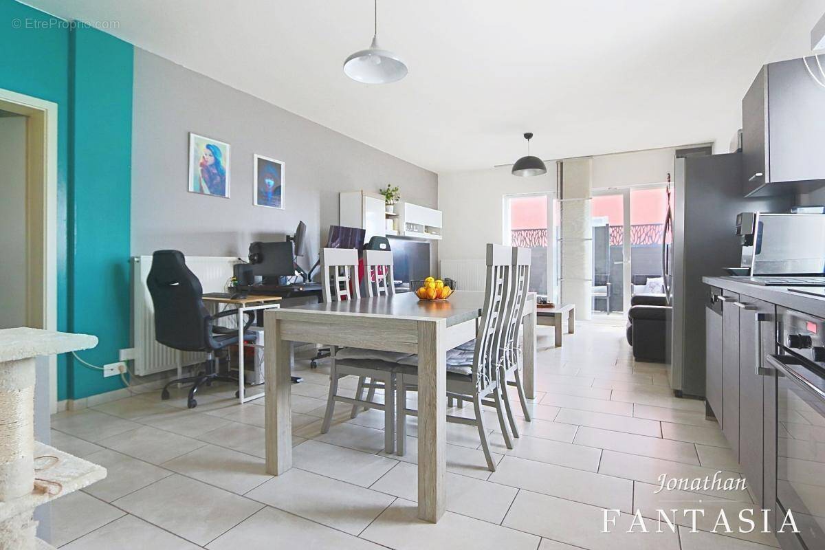 Appartement à ESCHERANGE